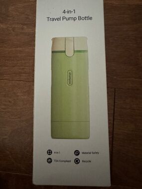 Travel pump bottle